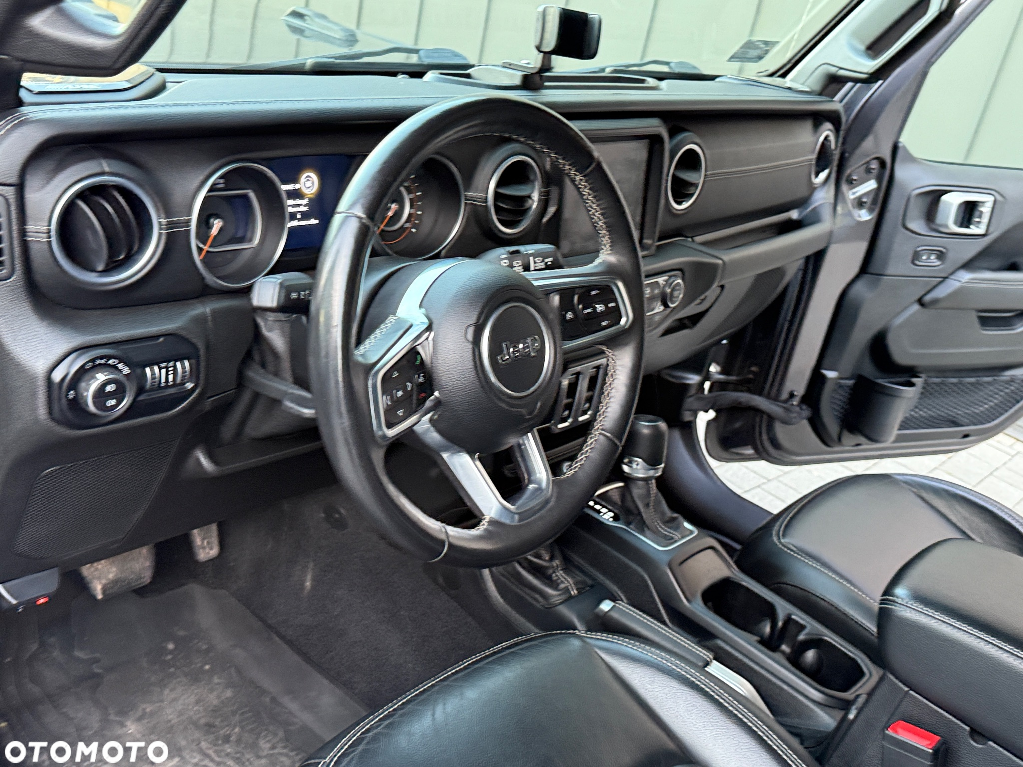 Jeep Wrangler 2.2 CRD Sahara - 28