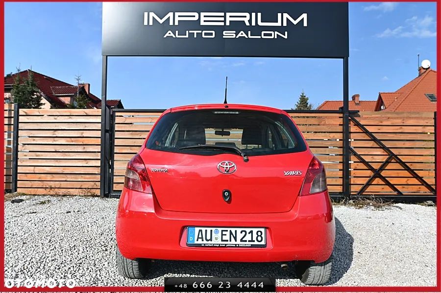 Toyota Yaris 1.0 VVT-i Luna - 11