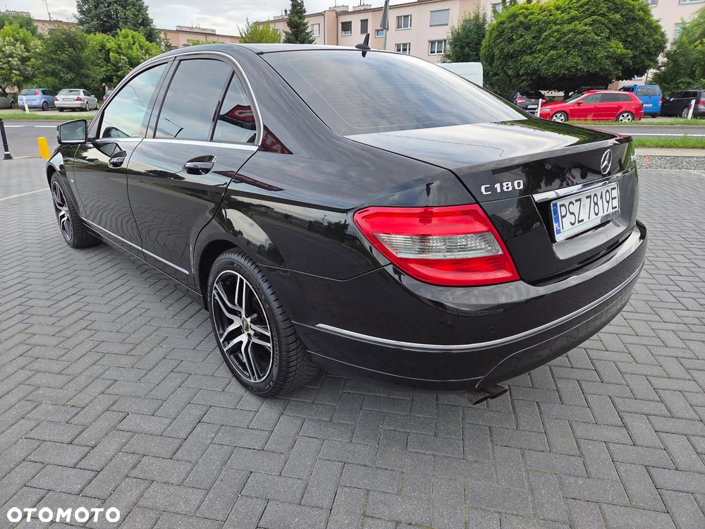 Mercedes-Benz Klasa C 180 Kompressor BlueEFFICIENCY Special Edition - 5