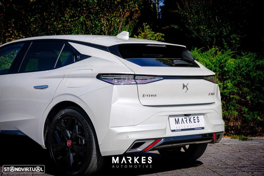 DS DS4 E-Tense Performance Line EAT8 - 13