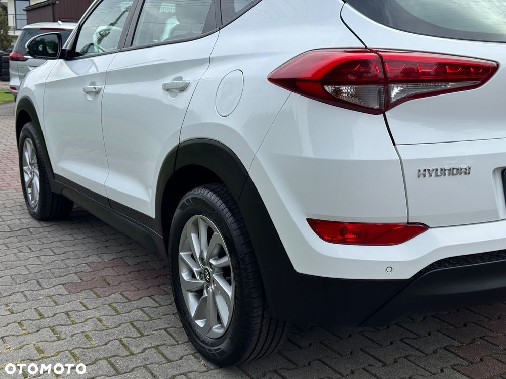 Hyundai Tucson 1.6 GDI BlueDrive Style 2WD - 33