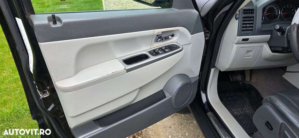 Jeep Cherokee 2.8 CRD DPF Automatik Limited Exclusive - 13