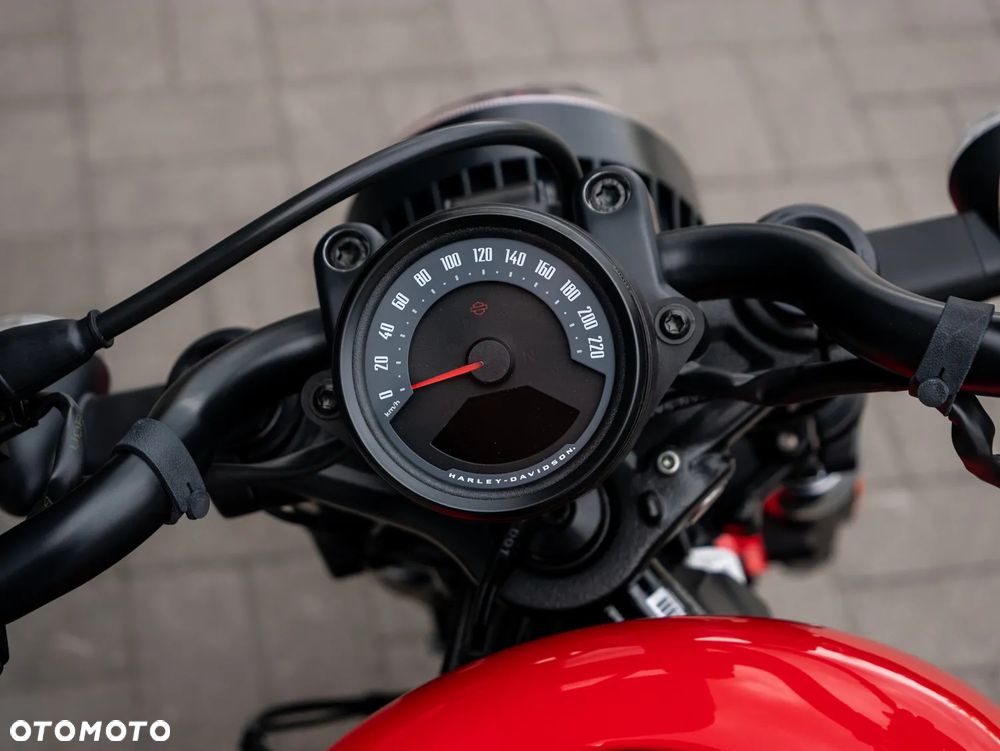 Harley-Davidson Sportster Nightster 975 - 10