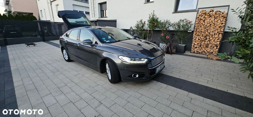 Ford Mondeo 1.6 TDCi Start-Stopp Titanium - 16