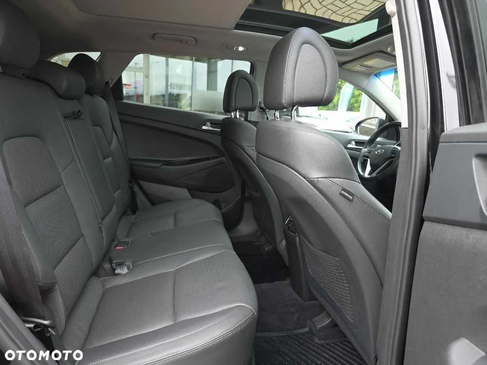 Hyundai Tucson - 11