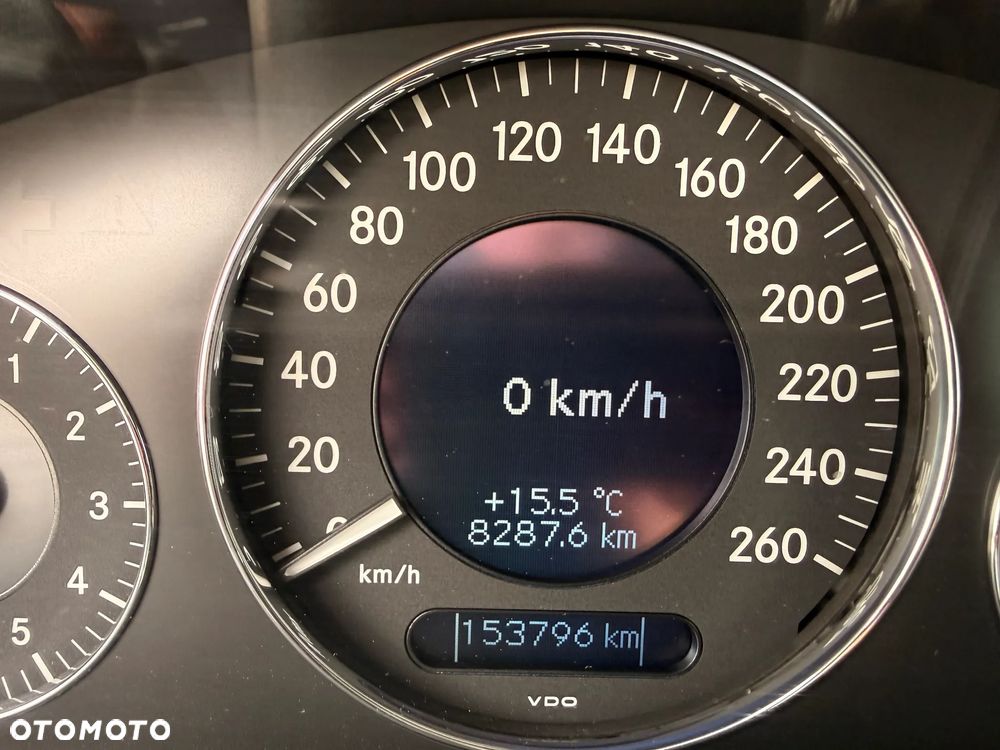 Mercedes-Benz Klasa E 320 Elegance - 8