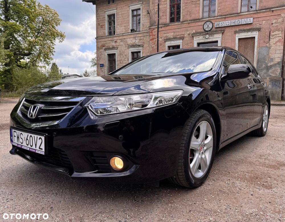 Honda Accord 2.0 Elegance 50 Jahre Edition - 27