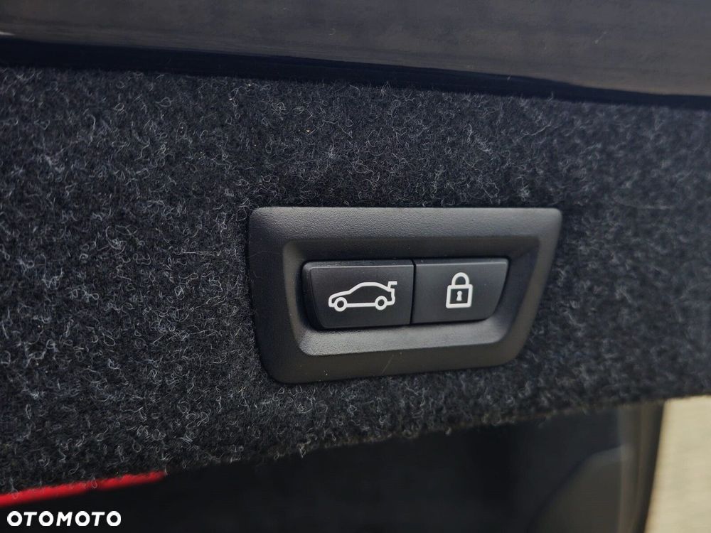 BMW Seria 5 530i xDrive M Sport sport - 9