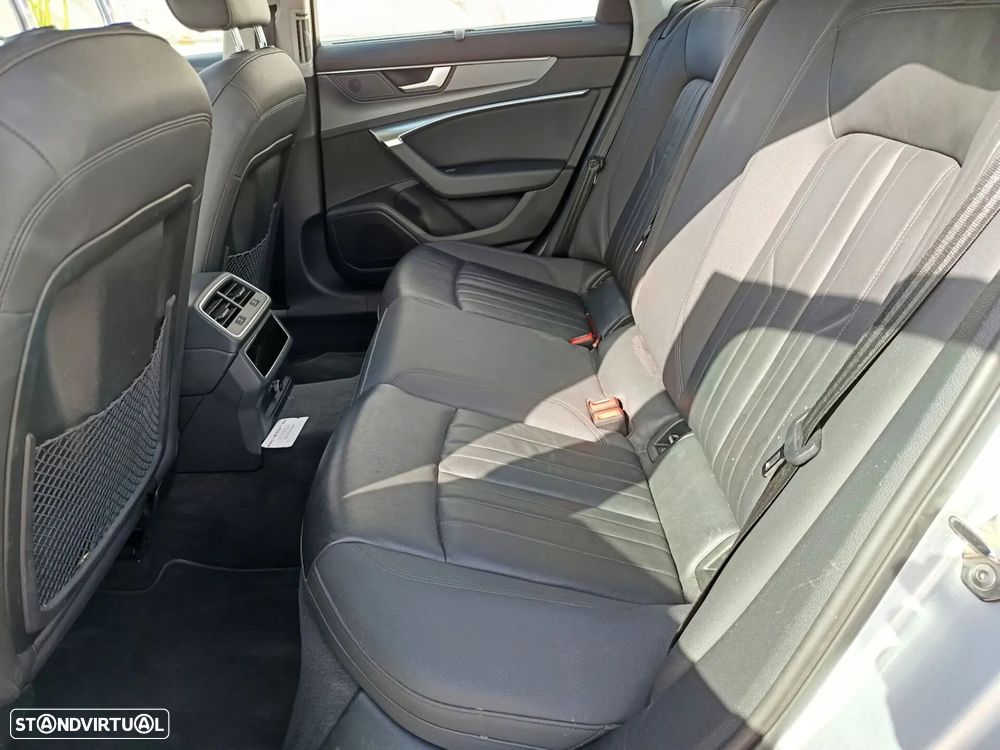 Audi A6 50 TFSI e quattro S tronic design - 12