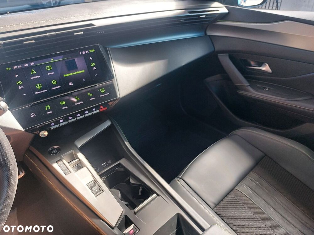 Peugeot 408 1.2 PureTech GT S&S EAT8 - 18