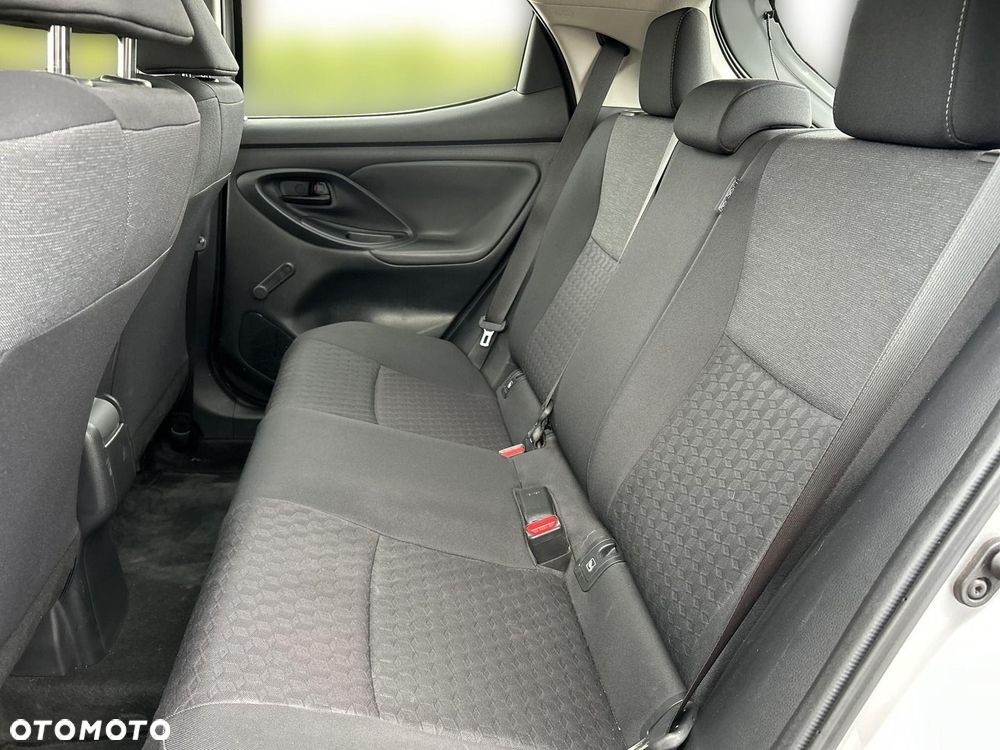 Toyota Yaris Hybrid 1.5 Comfort - 24
