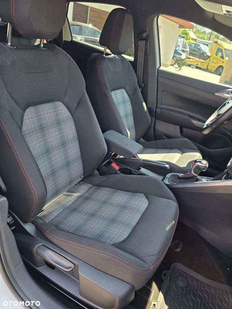 Volkswagen Polo - 27