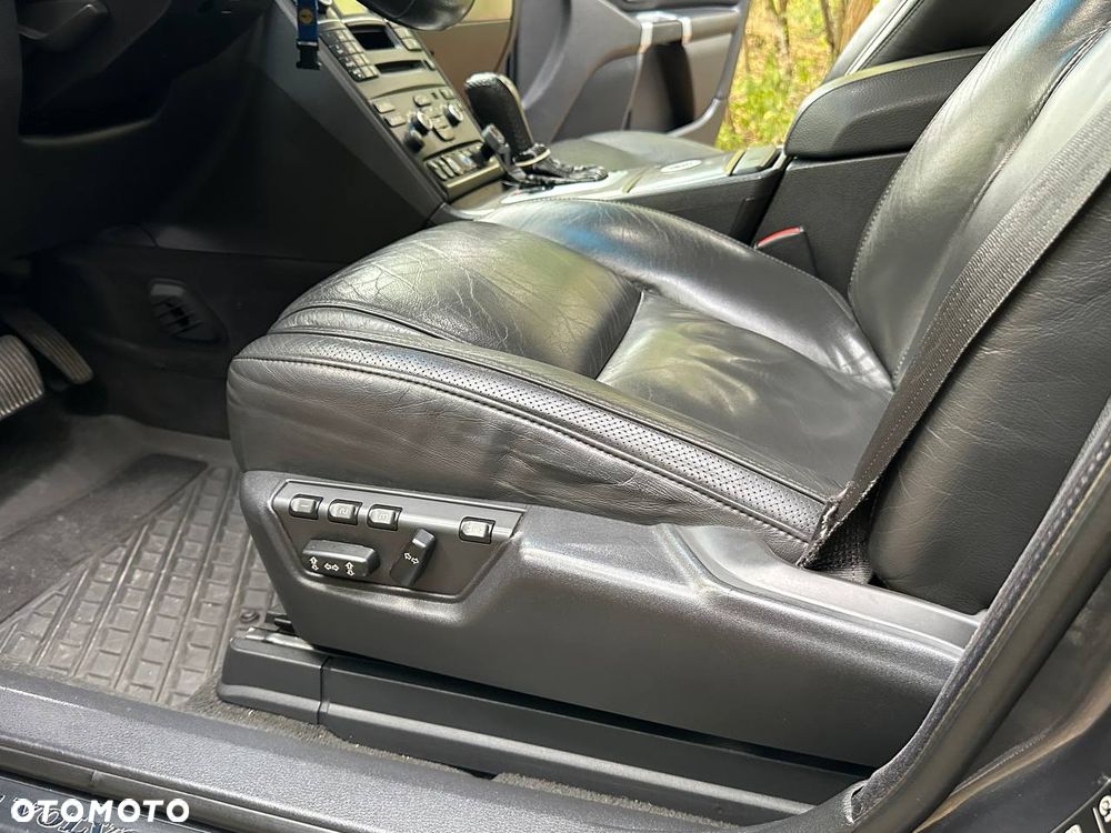 Volvo XC 90 - 12