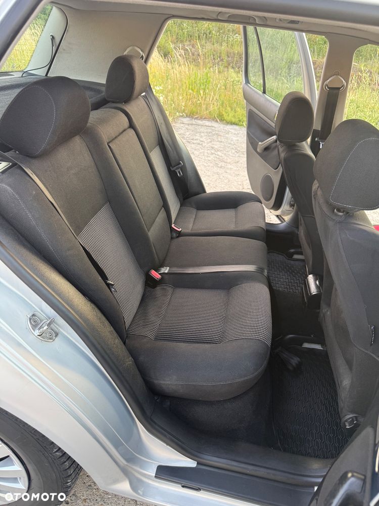 Volkswagen Golf 1.6 Highline - 7
