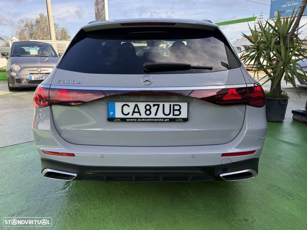 Mercedes-Benz E 300 - 10