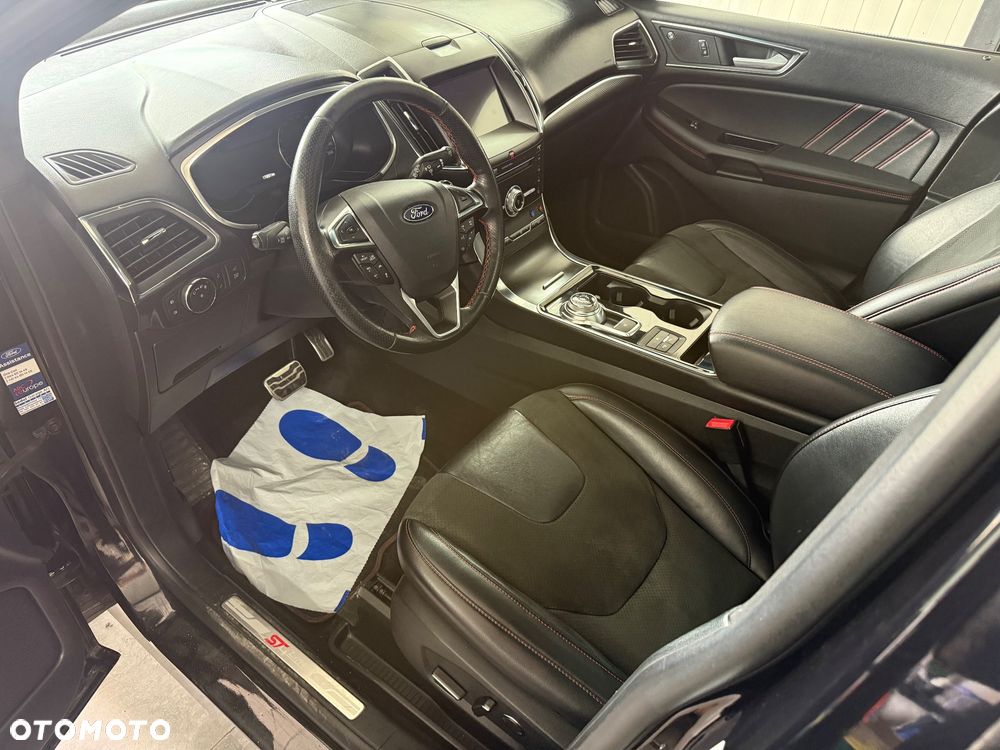 Ford Edge 2.0 EcoBlue Bi-Turbo 4x4 ST-LINE - 14