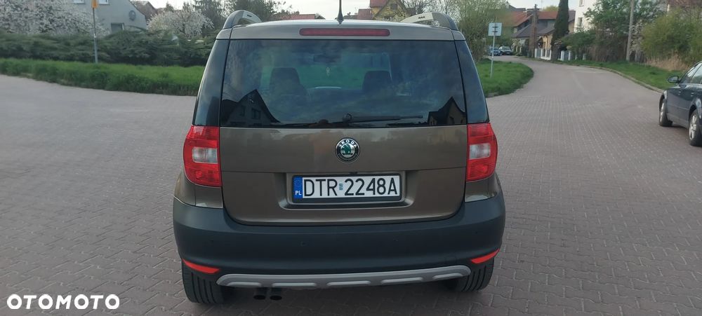 Skoda Yeti 2.0 TDI DPF 4x4 Elegance DSG - 5