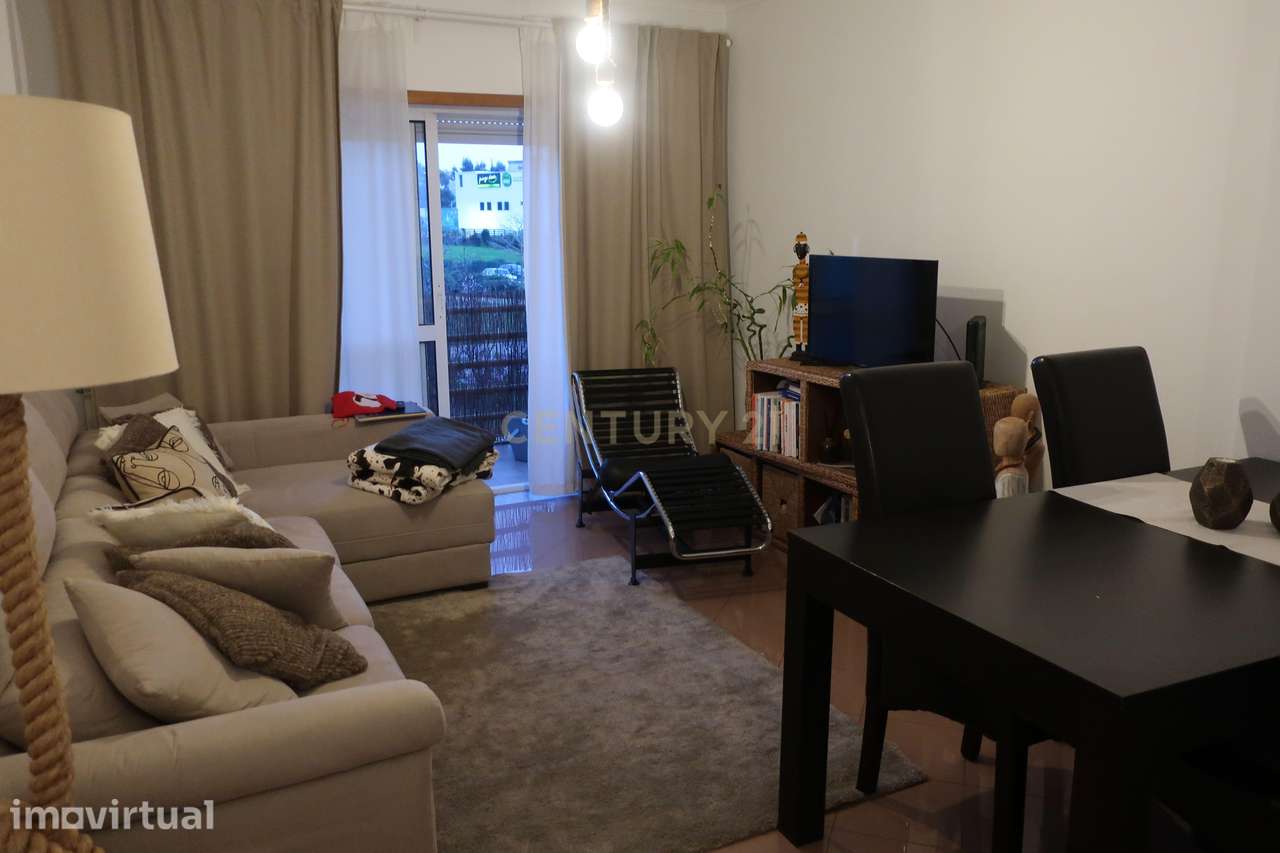 Apartamento T1 com Parqueamento - Cavaleira - Grande imagem: 3/13