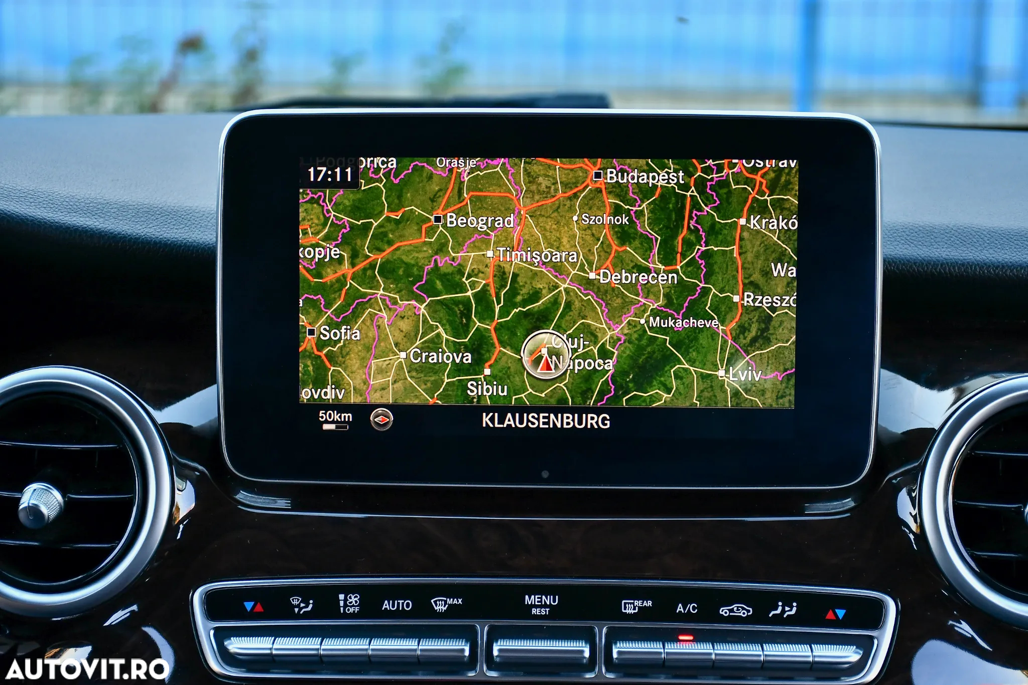 Mercedes-Benz V 250 (BlueTEC) d lang 7G-TRONIC Avantgarde - 25