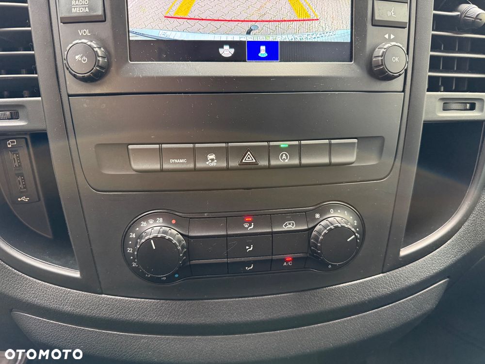 Mercedes-Benz Vito - 25