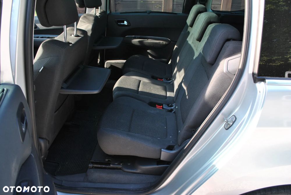 Peugeot 5008 2.0 HDi Allure 7os - 11