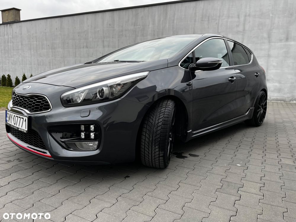 Kia Ceed 1.6 T-GDI GT XL - 22