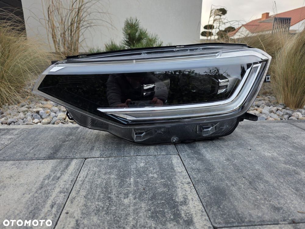 vw taigo 2g7 kompletna lampa lewa przód full led iq led matrix 2g7941035a - 1