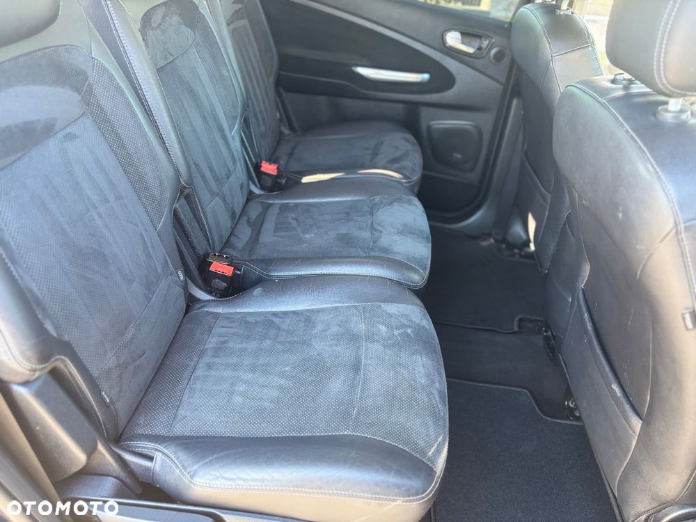 Ford S-Max 2.0 TDCi Titanium - 17