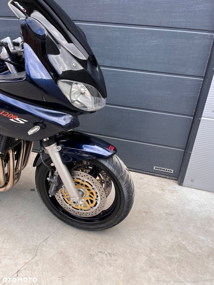 Suzuki Bandit - 12