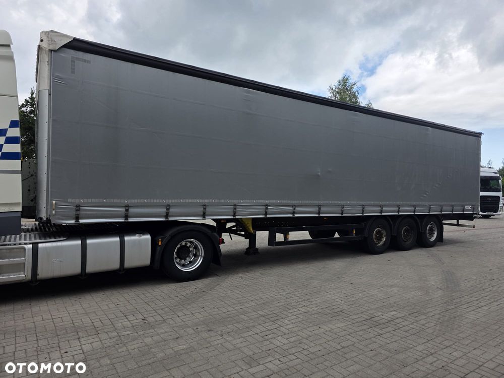 Schmitz Cargobull SCB - 4