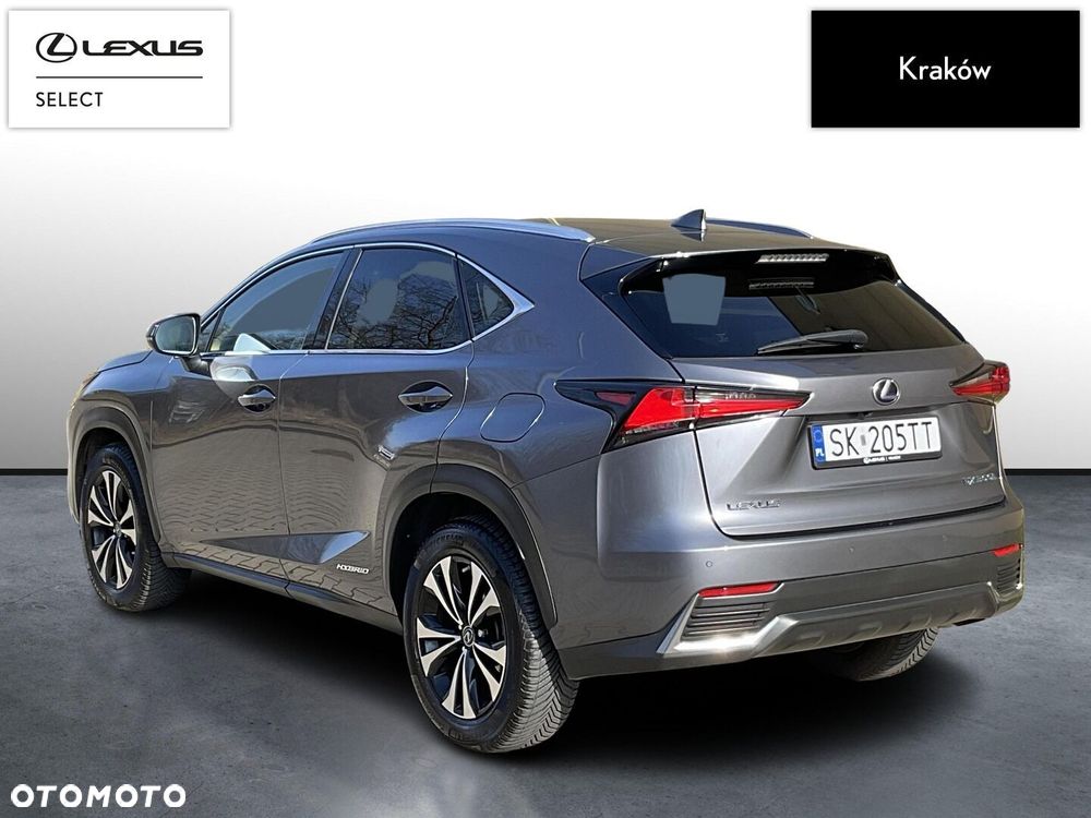 Lexus NX 300h F Impression AWD - 3