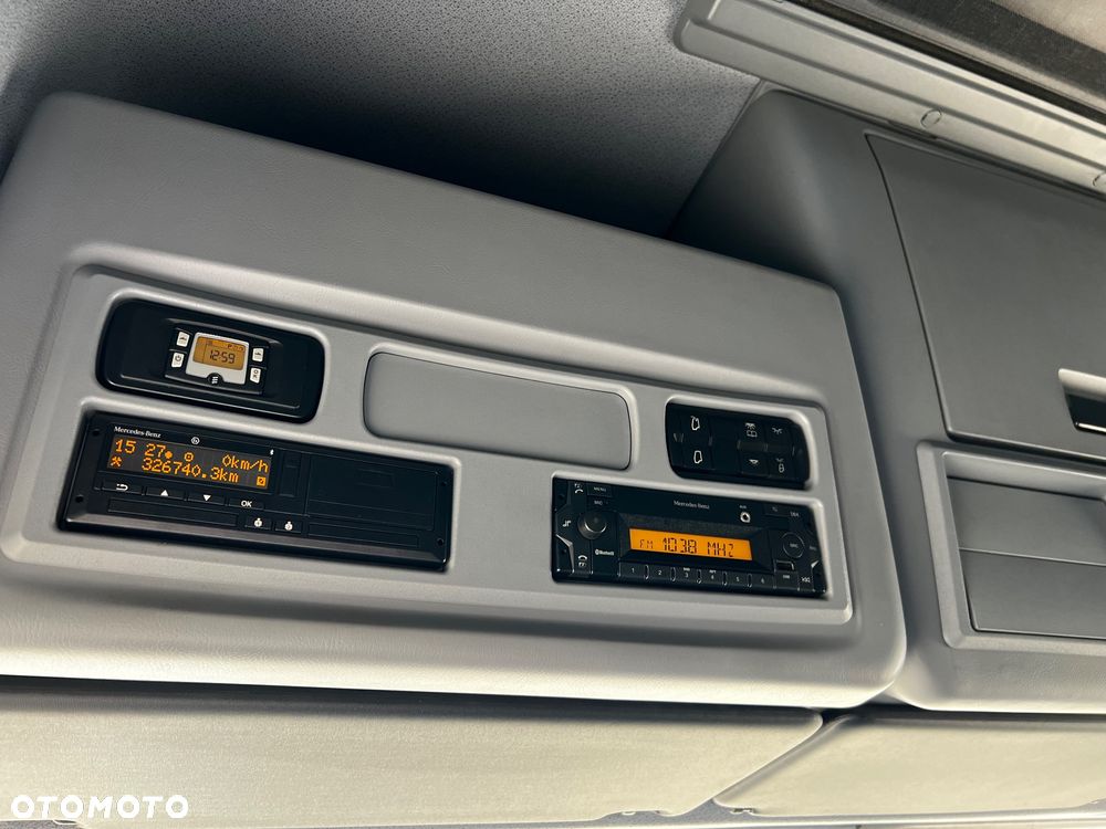 Mercedes-Benz ATEGO - 39