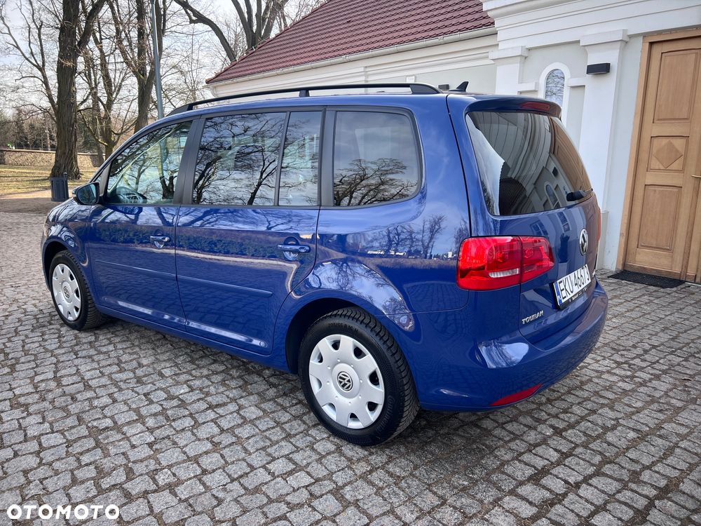 Volkswagen Touran 2.0 TDI DPF Life - 9