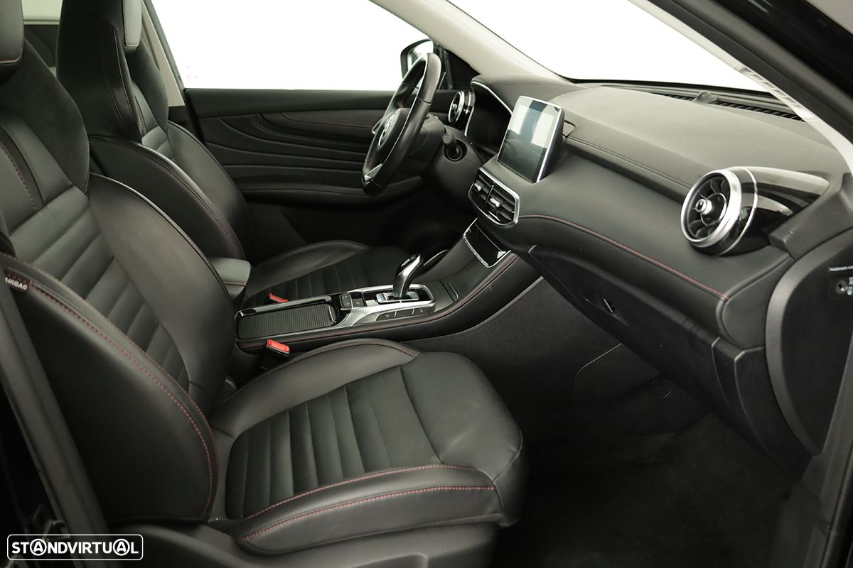 MG EHS 1.5 T-GDI Plug-in Hybrid Luxury - 23