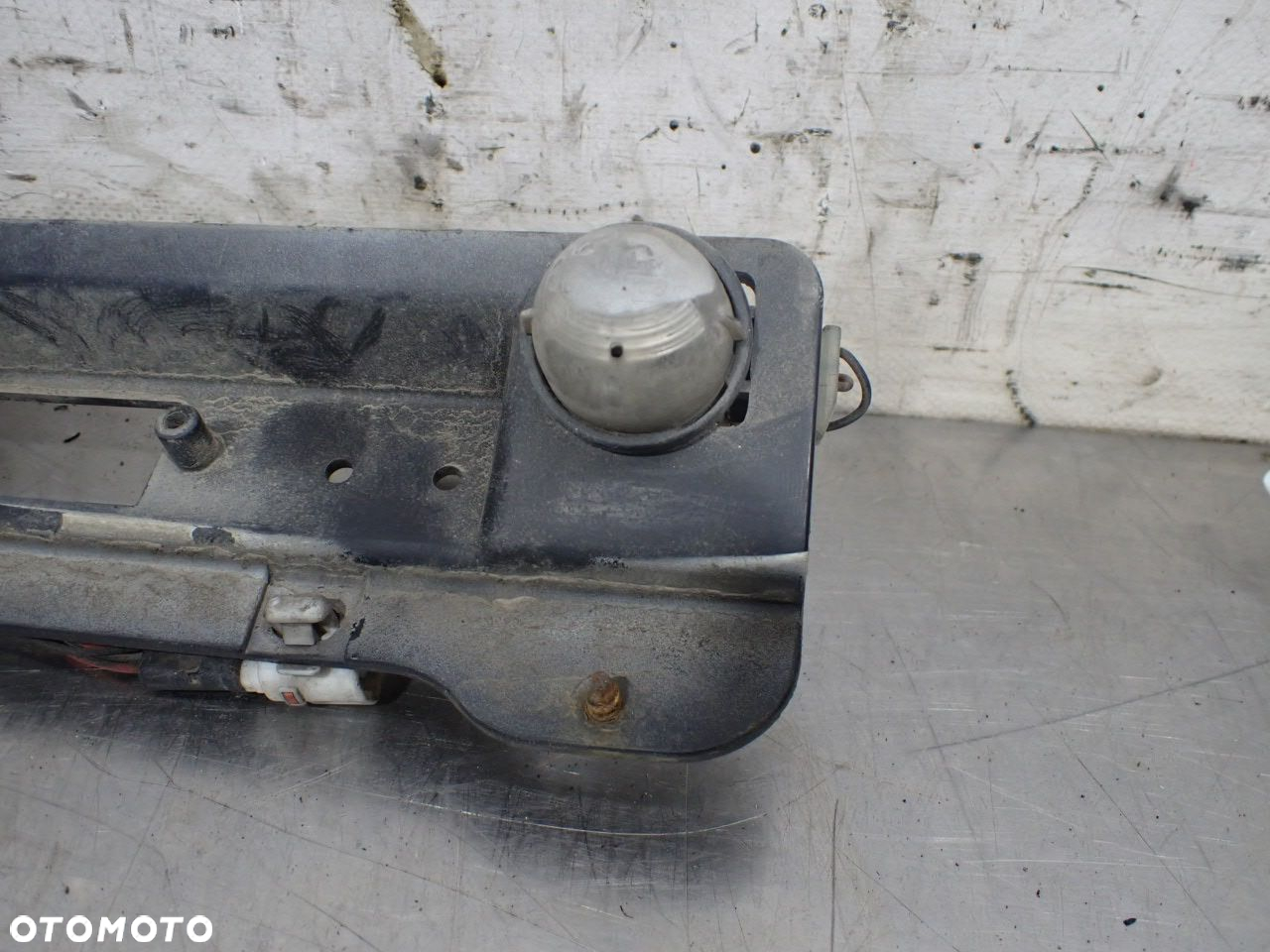 LAMPKA PODŚWIETLENIA TABLICY SUZUKI SWIFT IV 1.3 LIFT 7M3955978   7M3807198 - 2