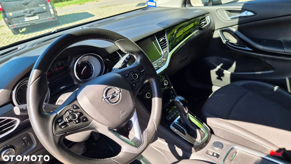 Opel Astra 1.4 T Elite S&S - 28