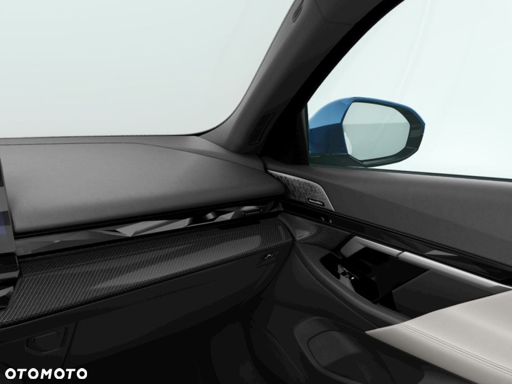 BMW Seria 5 550e xDrive PHEV M Sport - 8