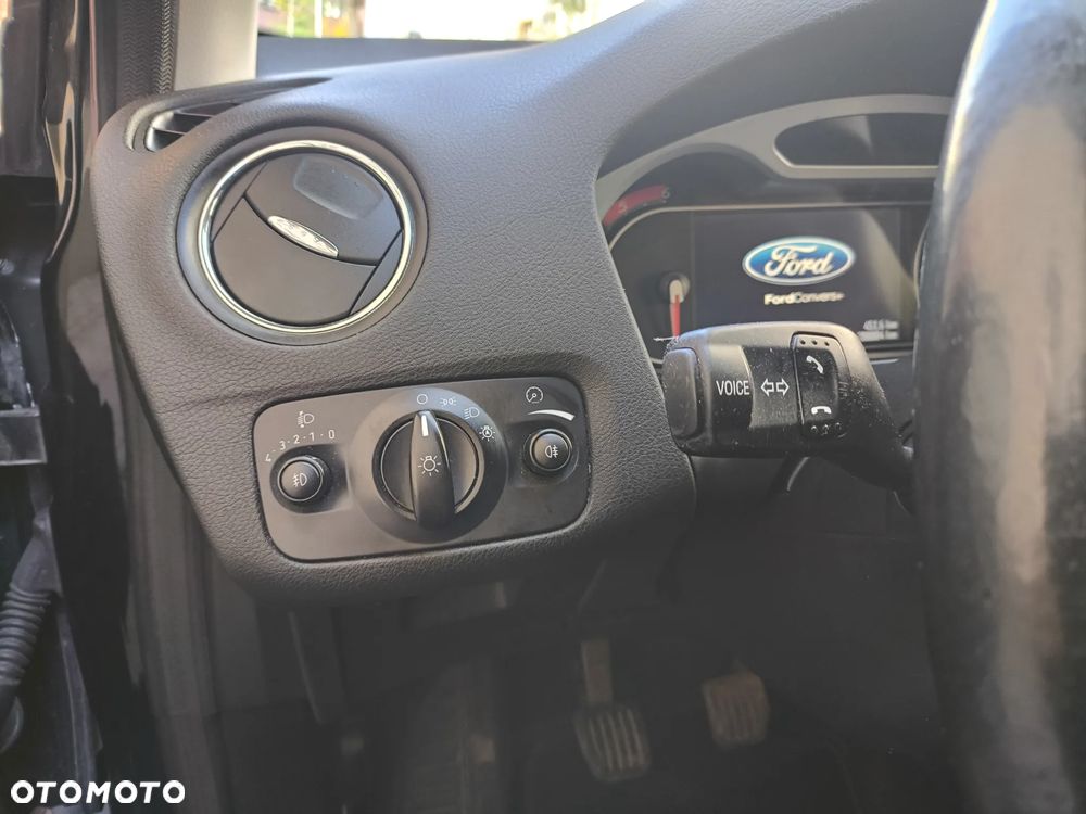 Ford Mondeo 2.0 TDCi Titanium X - 18