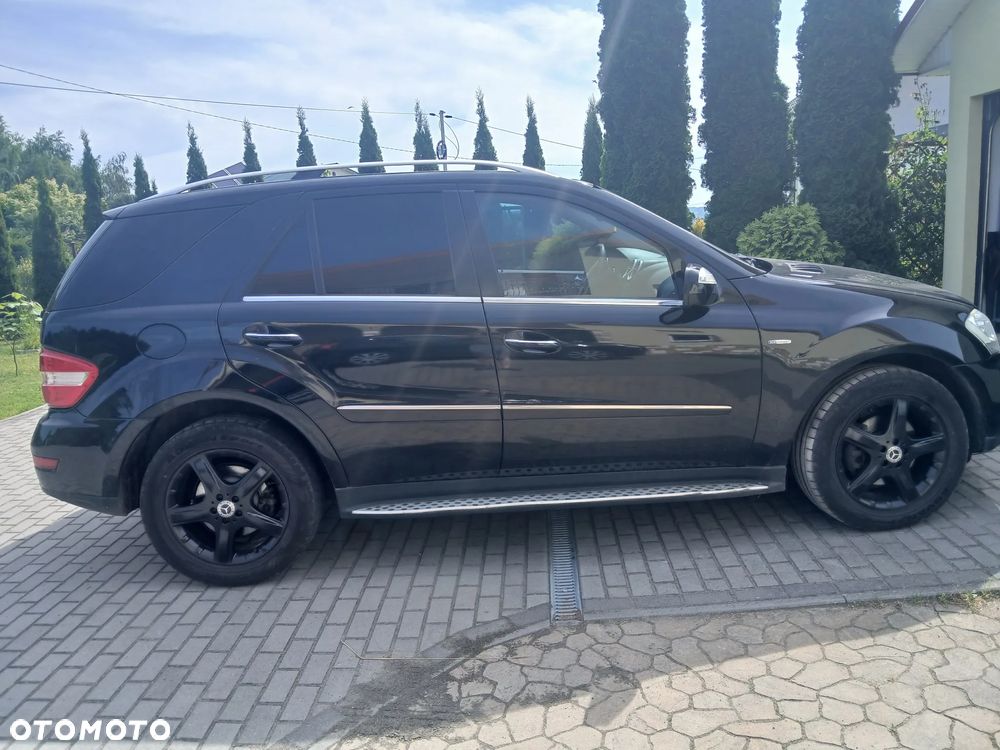 Mercedes-Benz ML 300 CDI 4-Matic - 2