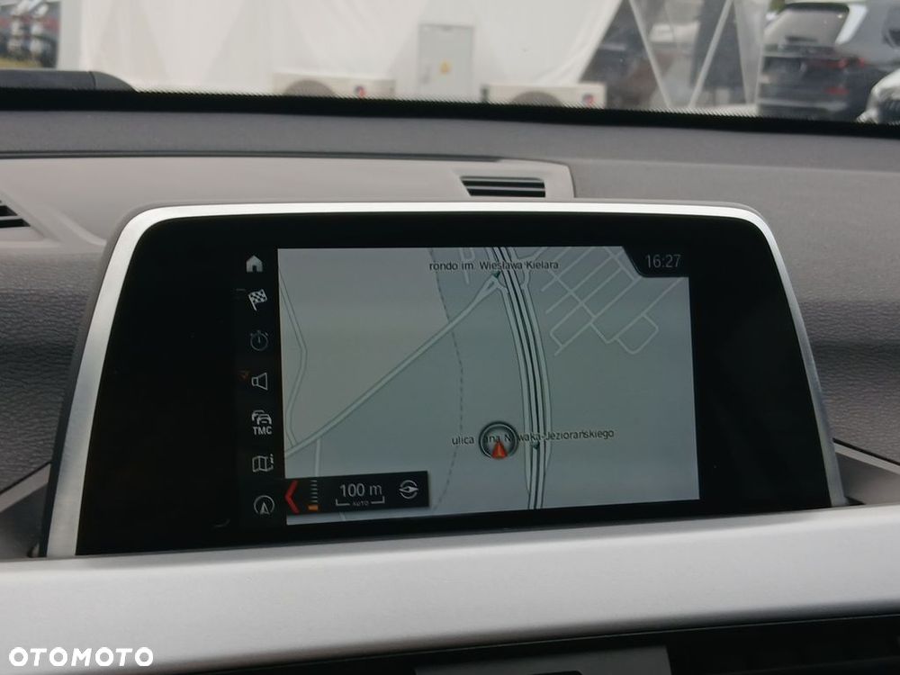 BMW X1 sDrive18i - 22
