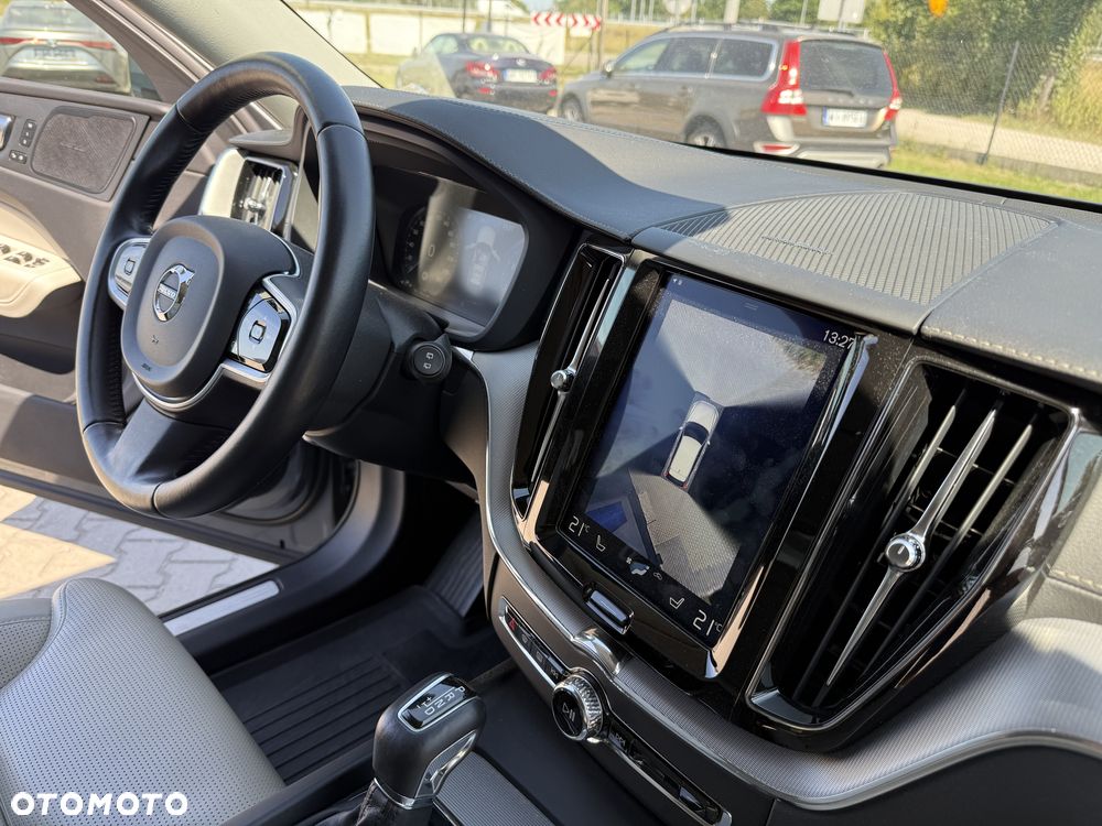 Volvo XC 60 T5 AWD Inscription - 18