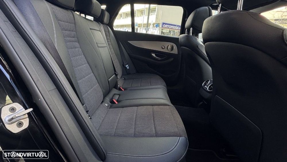 Mercedes-Benz E 300 de Avantgarde - 17