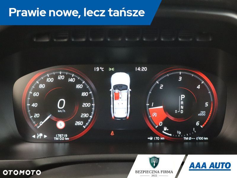 Volvo XC 90 - 13
