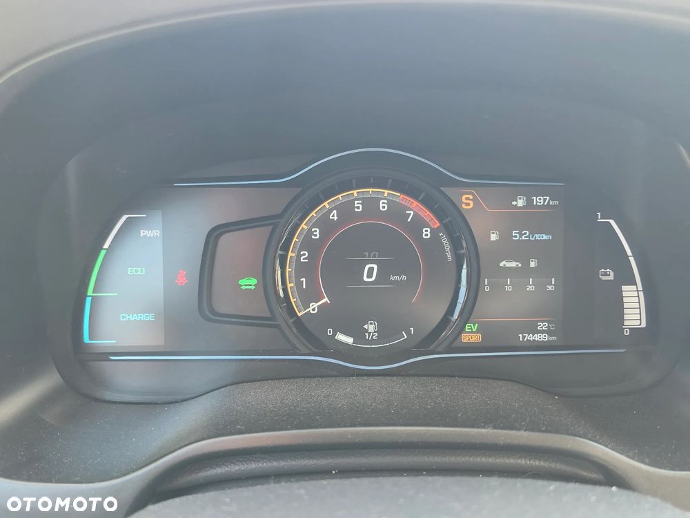Hyundai IONIQ Hybrid Business - 37