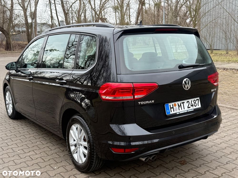 Volkswagen Touran 2.0 TDI SCR DSG ACTIVE - 5