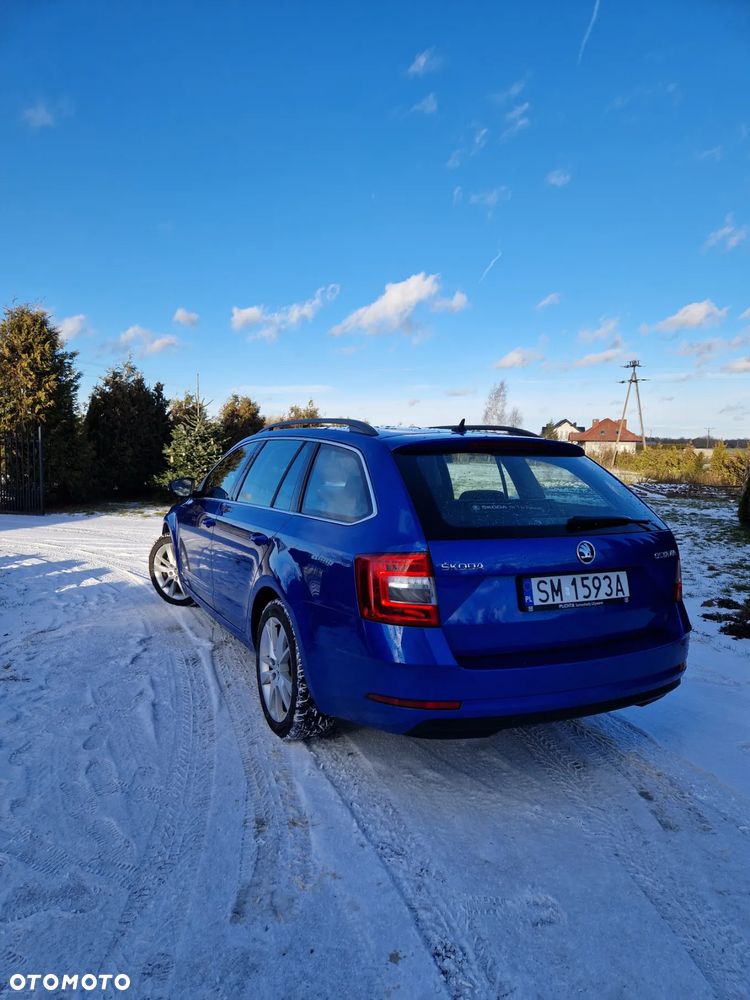 Skoda Octavia 2.0 TDI SCR Style DSG - 3