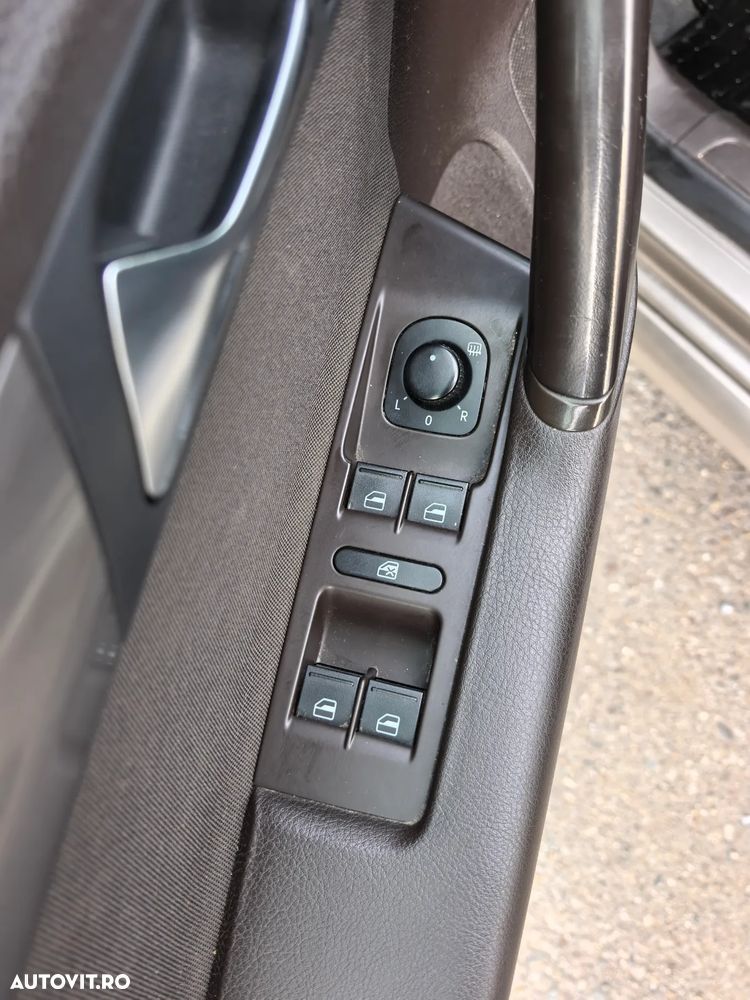 Volkswagen Passat - 3