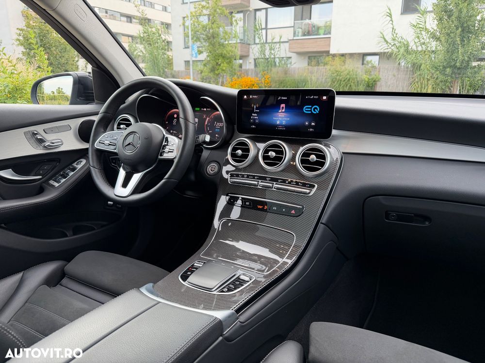 Mercedes-Benz GLC - 7
