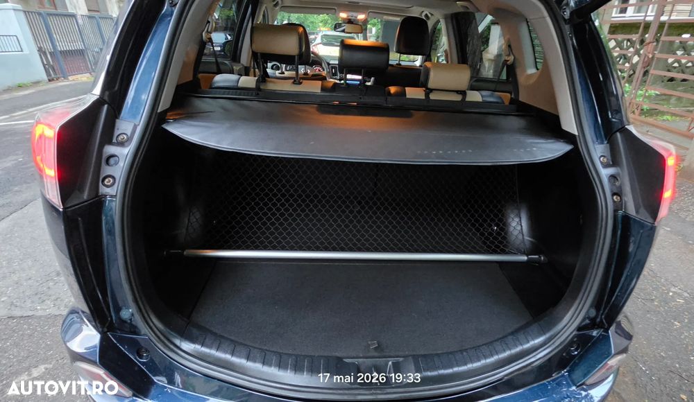 Toyota RAV4 2.0 Multidrive S Luxury - 24