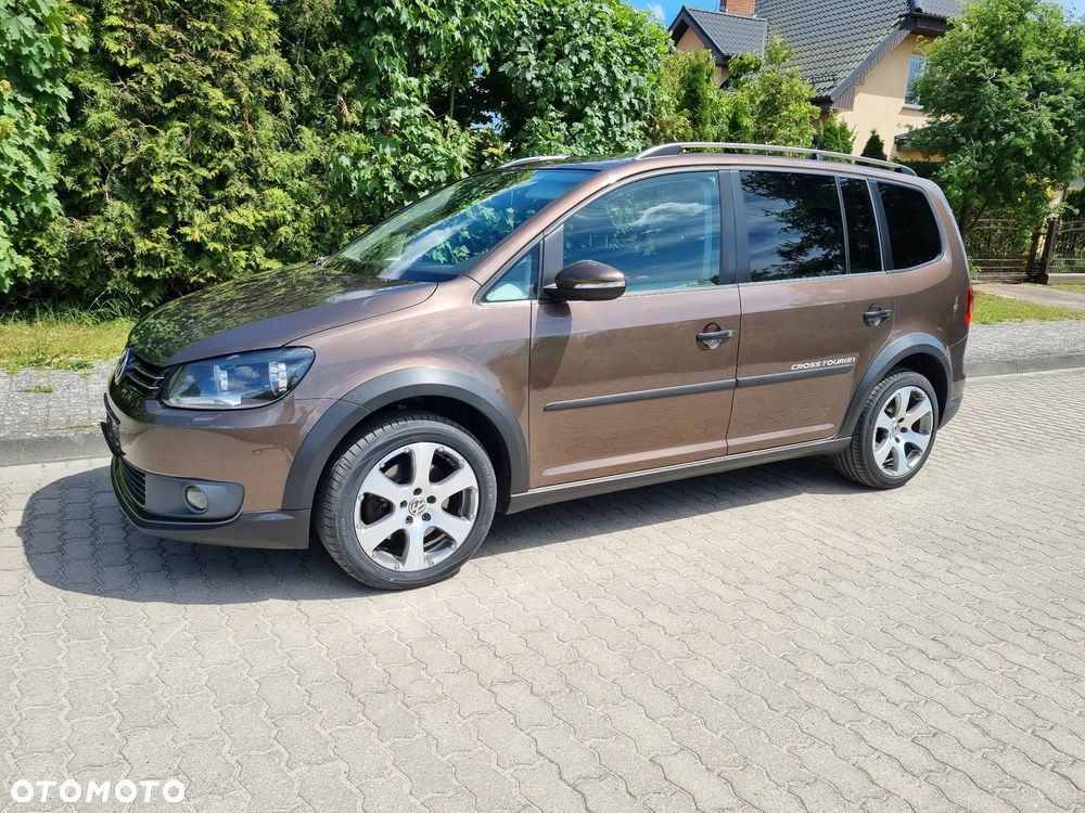 Volkswagen Touran 2.0 TDI DPF Cross - 9